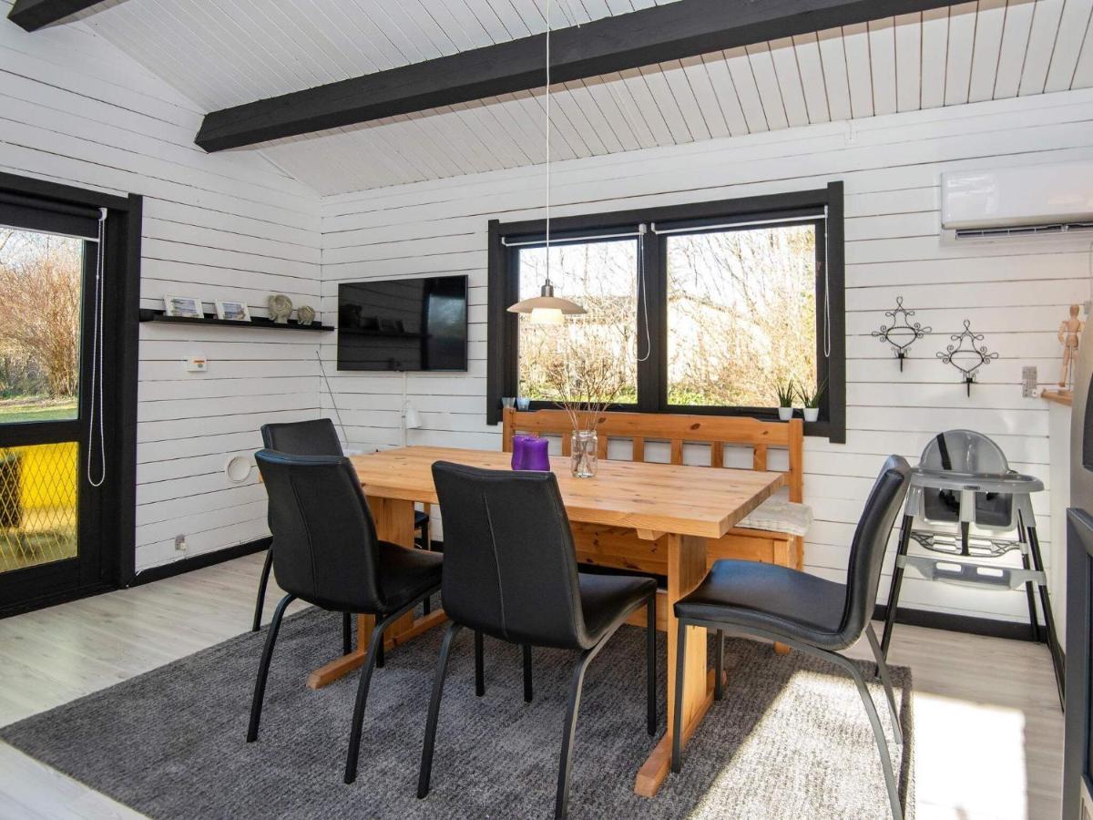 4 Person Holiday Home In Nibe Eksteriør billede
